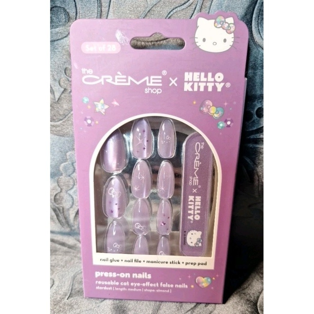 The Crème Shop x Hello Kitty Cat Eye Purple Almond Press-On Nails Set Of 28